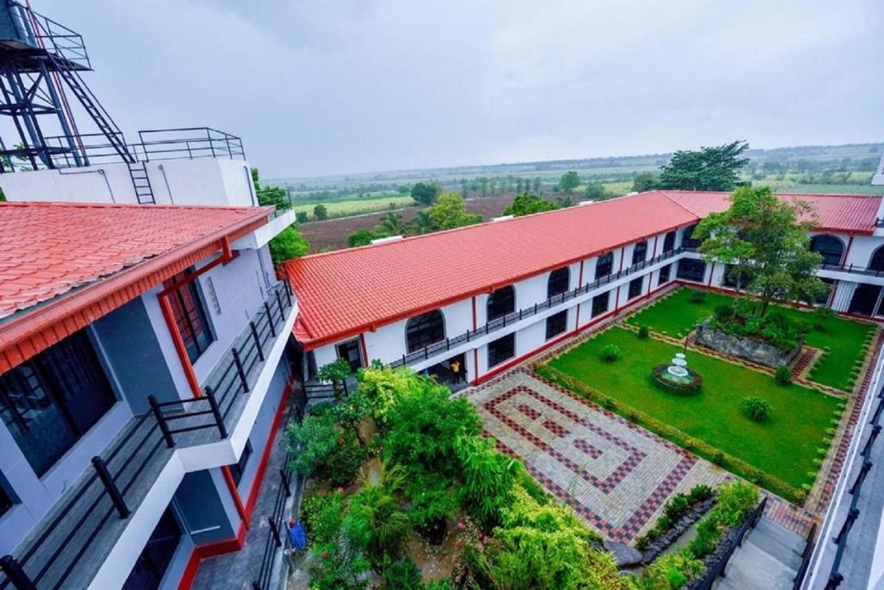 Hotel Centauria Wild Udawalawe Exteriér fotografie