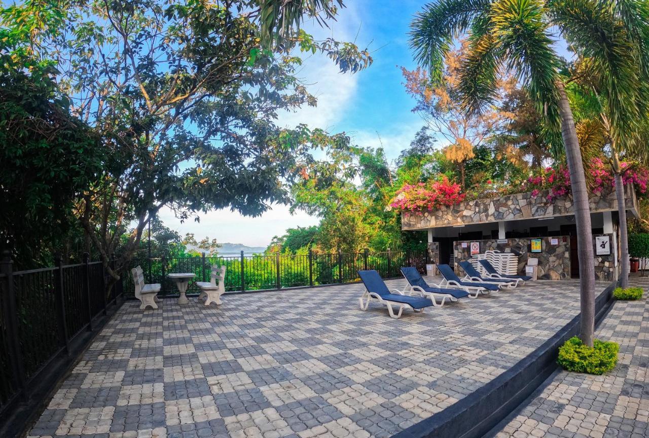 Hotel Centauria Wild Udawalawe Exteriér fotografie
